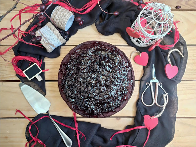 Bizcocho de judías rojas, chocolate y arándanos. Receta para San Valentín.  Desayuno, merienda, postre. Saludable, fit, healthy. Con horno, Cuca, Lidl